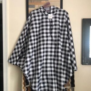 NWT ShedRain Poncho O/S